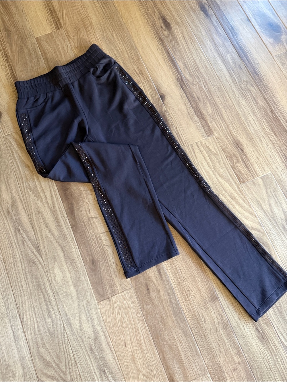 Belle by Kim Gravel Women’s ScubaLuxe sparkle Side-Stripe Pants in chocolate plu